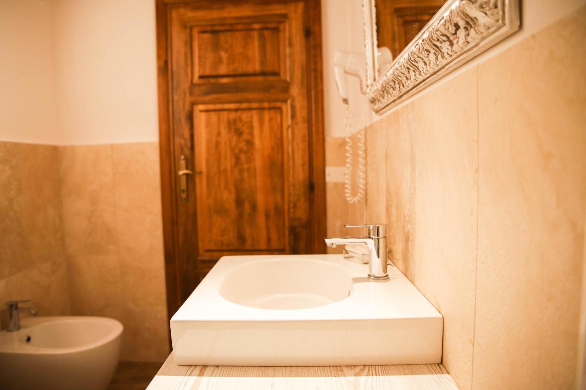 Country House Poggio Aione Guest House Catabbio Eksteriør bilde