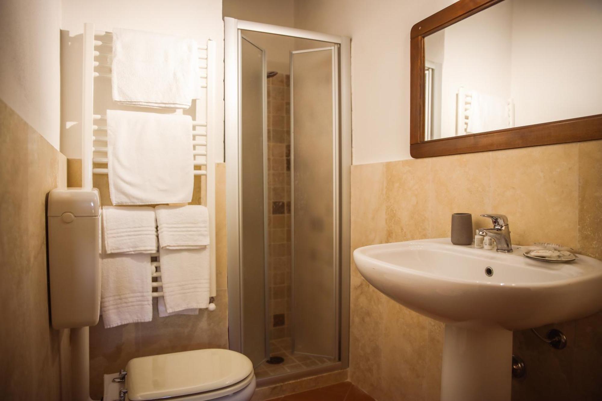Country House Poggio Aione Guest House Catabbio Eksteriør bilde